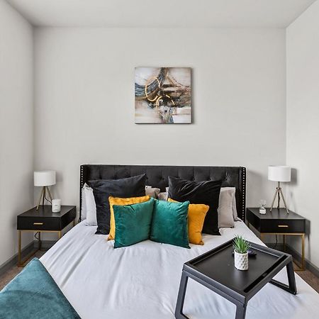 Luxury Apartment With King Bed And Pool And Free Parking 4 Houston Extérieur photo