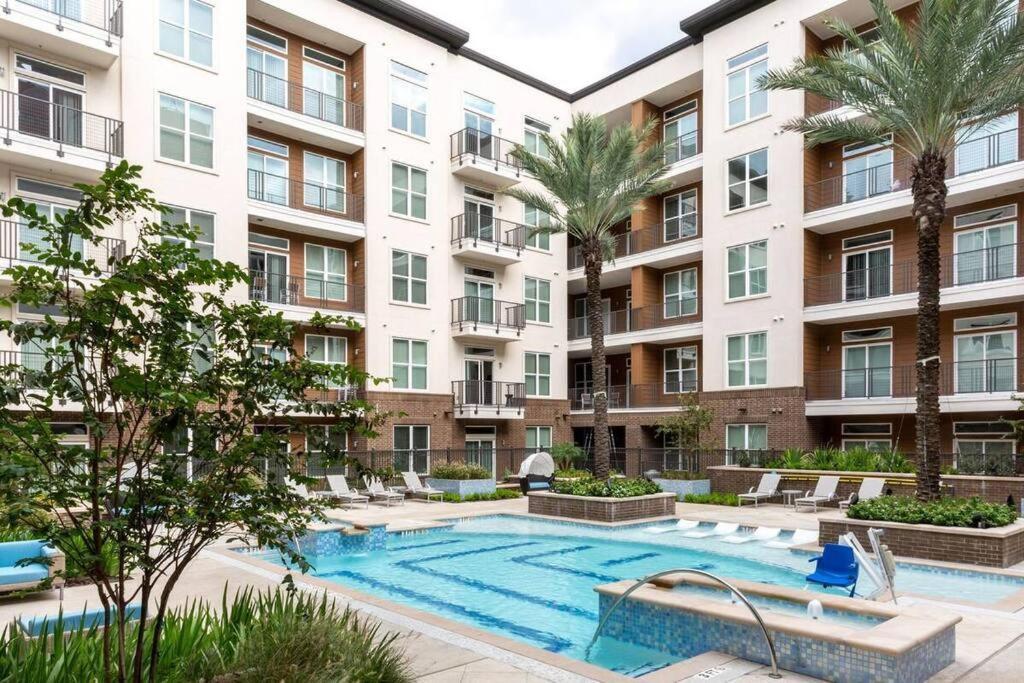 Luxury Apartment With King Bed And Pool And Free Parking 4 Houston Extérieur photo