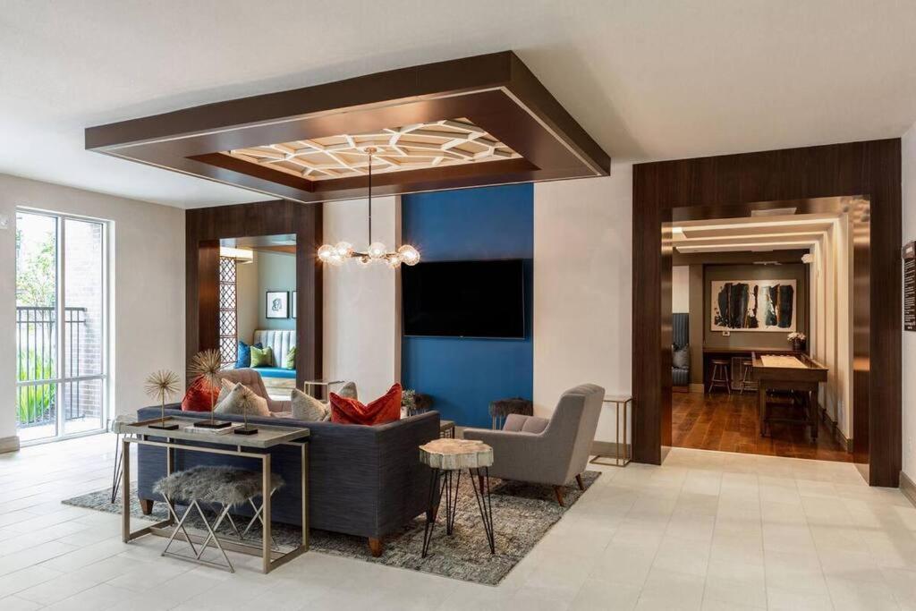 Luxury Apartment With King Bed And Pool And Free Parking 4 Houston Extérieur photo