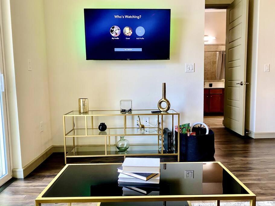 Luxury Apartment With King Bed And Pool And Free Parking 4 Houston Extérieur photo