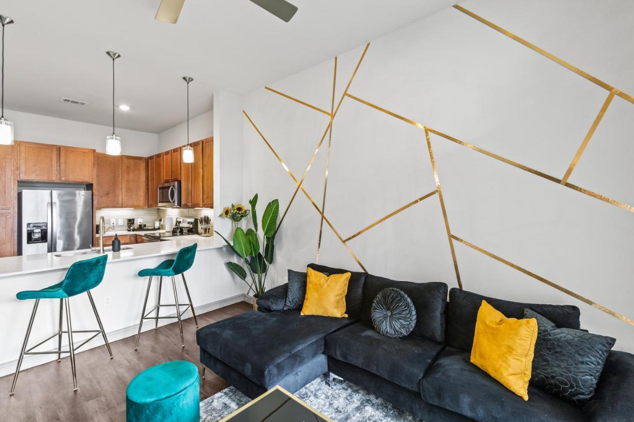 Luxury Apartment With King Bed And Pool And Free Parking 4 Houston Extérieur photo