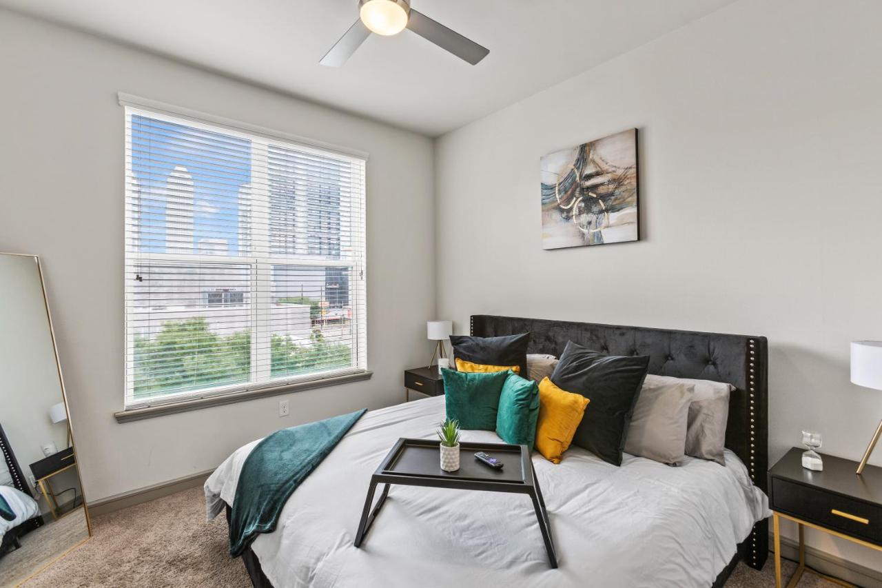 Luxury Apartment With King Bed And Pool And Free Parking 4 Houston Extérieur photo